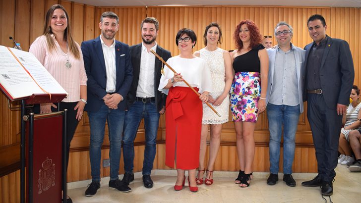 El pleno de investidura de Juncal Carrascosa como alcaldesa de Buñol en imágenes