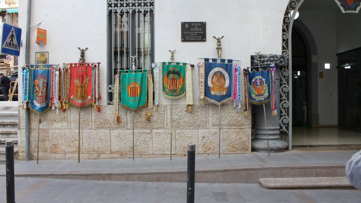 Buñol celebra este fin de semana la «Crida», la exposición del «ninot» y una «despertá» conjunta