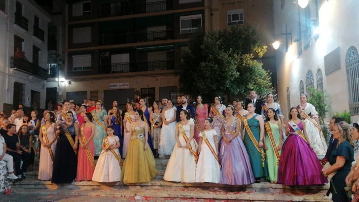Regina Martínez protagonista de la Batalla de Flores y la Cabalgata del Día de las Músicas en Buñol