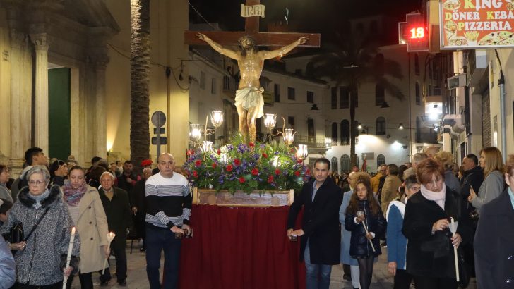 Buñol vive con fervor su Semana Santa (imágenes)