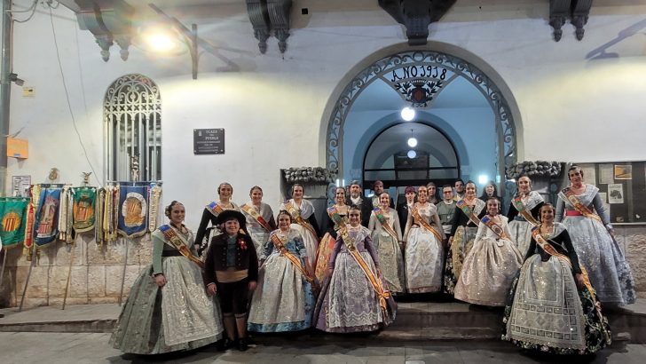 Buñol inaugura la exposición del «ninot» y celebra su «crida» con algunos cambios