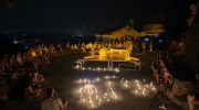 Macastre volvió a brillar a la luz de las velas en una noche para el recuerdo